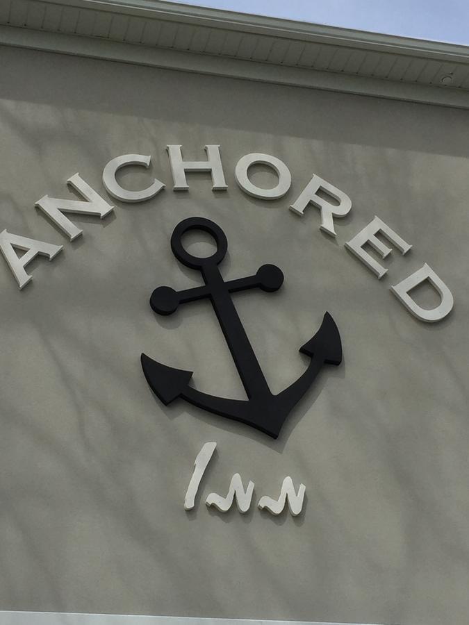 Anchored Inn at Hidden Harbor Deale Buitenkant foto